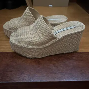 ZARA 주트 소재 베이지 웨지솔 샌들