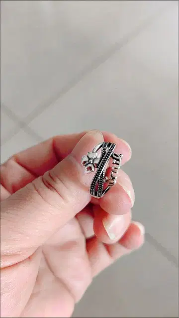 실버 꽃 스트라이프 반지