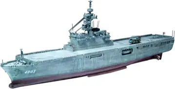 오오스미급 수송함 쿠니사키 조립 키트 (1/350)