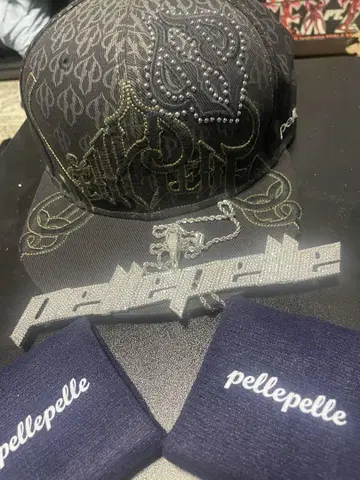 pellepelle 4천마 세트 자수 캡, 리스트 밴드, 목걸이