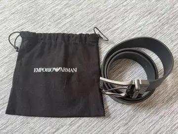 EMPORIO ARMANI 블랙 가죽 벨트
