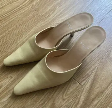 BALLY 발리 뮬 24.5cm 상당