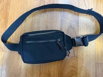 NIKE 바디백