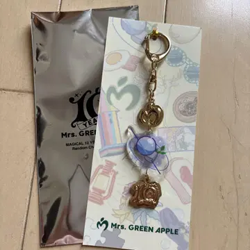Mrs. GREEN APPLE 키링