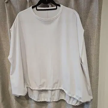 YUNI 코쿤 풀오버