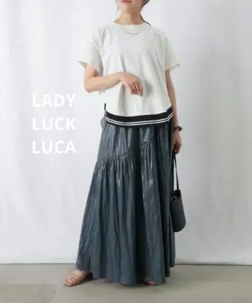 LADY LUCK LUCA 도킹 니트 뒷면 셔츠 절개 반팔