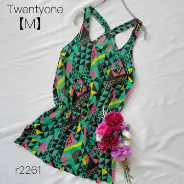 twentyone 에스닉 슬리브리스 페플럼 튜닉 올 패턴 개성