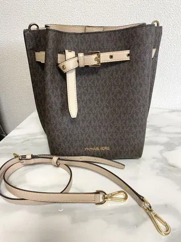 #MICHAEL KORS 숄더백 세로 24, 가로 25, 폭 14