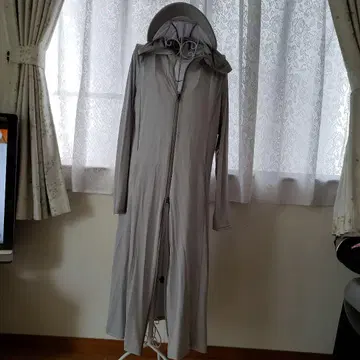 후드 그레이 롱 코트