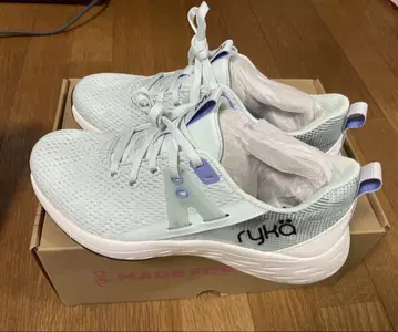 ryka PINNACLE XT 라이트 블루 스니커즈