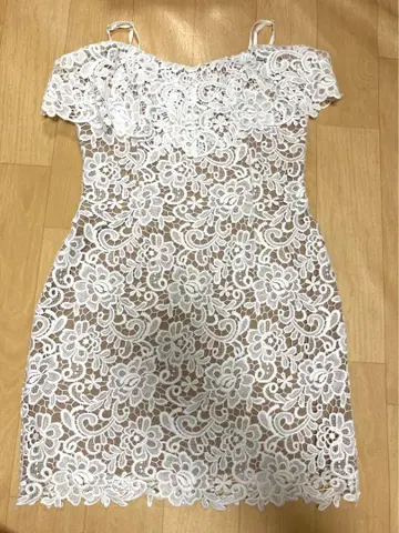 GUESS 원피스 게스 꽃무늬 파티 드레스 미사용 새상품