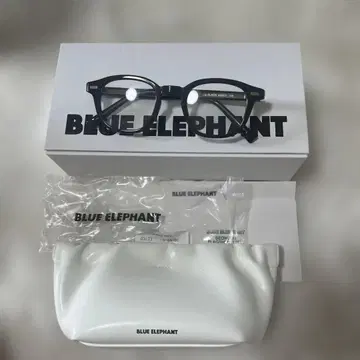 BLUE ELEPHANT HARPER black 검정 뿔테 안경