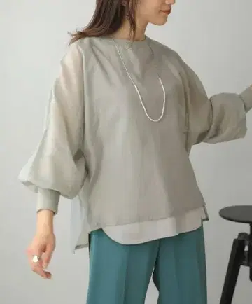 [새상품급] 시어 레이어드 상의 그레이지