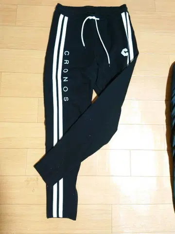 CRONOS 조거 팬츠 블랙