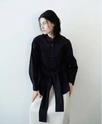 CLANE 허리 리본 셔츠