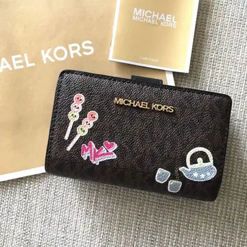 새상품 MICHEAL KORS 마이클코어스 정가 41,800엔 지갑