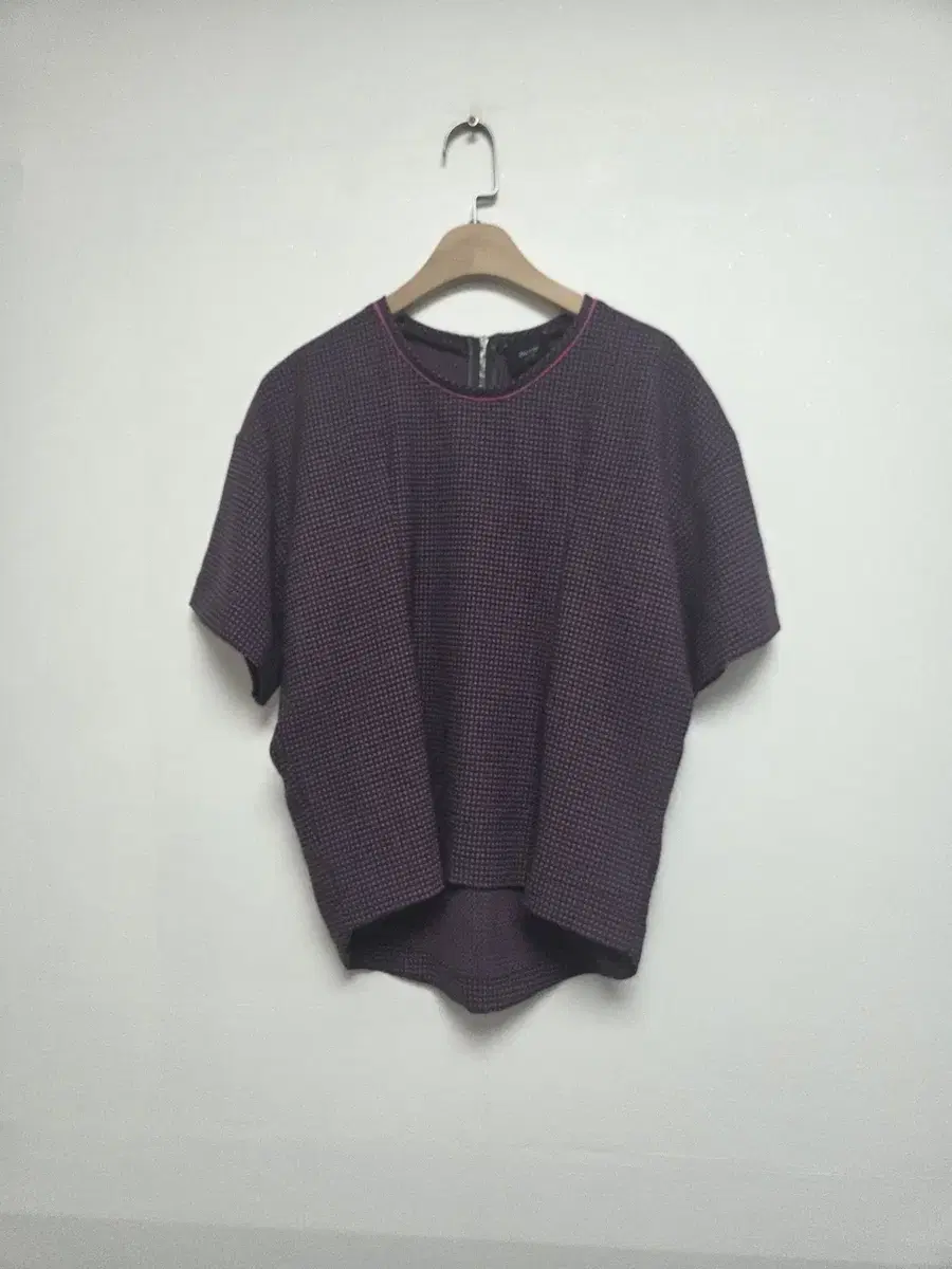 Product Details - 1