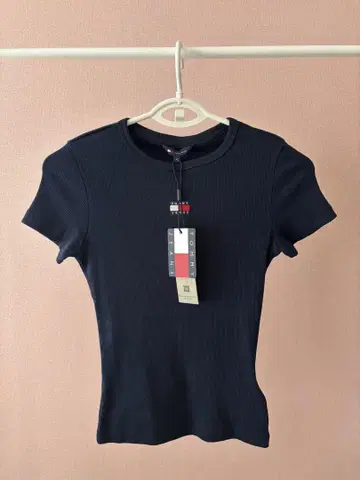 TOMMY JEANS 네이비 반팔 티셔츠 XS