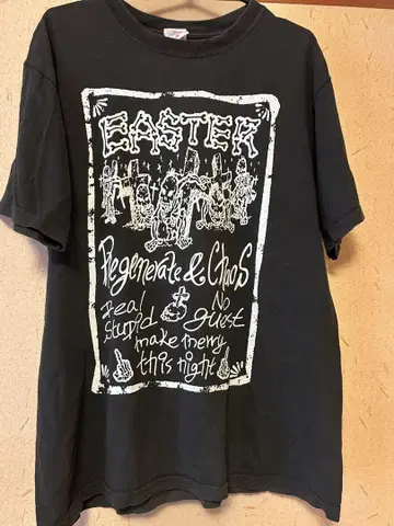 EASTER 블랙 티셔츠 M 사이즈