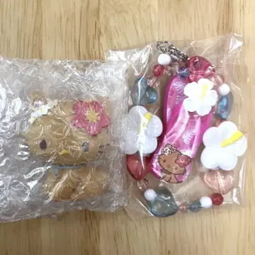산리오 토코나츠 바캉스 시크릿 챠미 키티