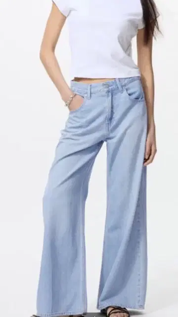 UNIQLO 여성용 미사용 드레이프 와이드 플레어 청바지