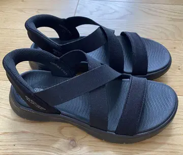SKECHERS Hands Free Slip-ins 24.0