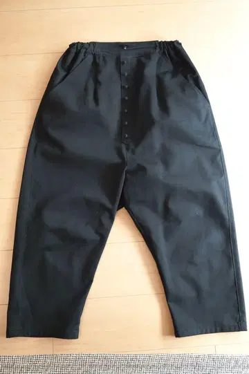 madder madder many many moon pants