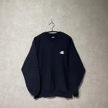 CLUB HAUS 네이비 트레이너 사이즈 4