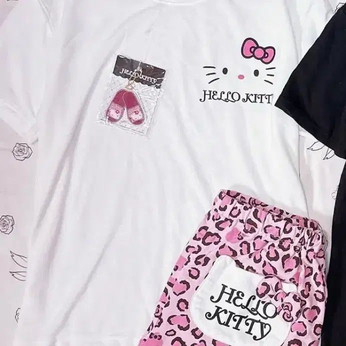 Shu Shu Tong x House Nowhere Long Sleeve Pajamas on Bunjang