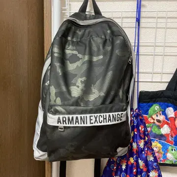 Armani Exchange 카모플라쥬 백팩
