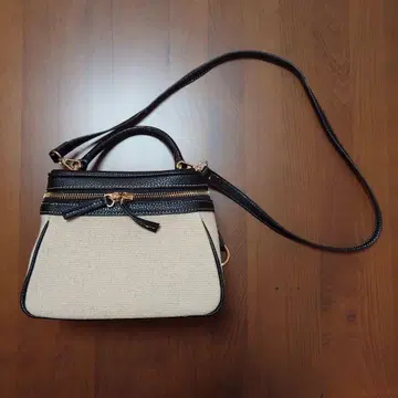 콤비 베니티 BAG