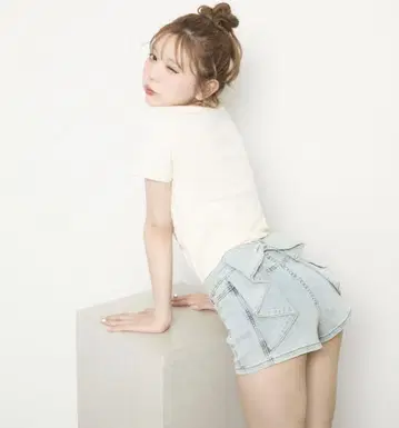 TITTY&CO 백리본 숏팬츠 데님 팬츠