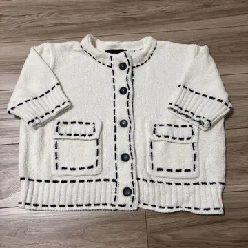 1회 착용 ZARA 스티치 니트 자켓 상의 L
