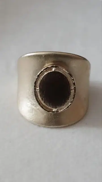ANSUR marrone (마로네) 반지