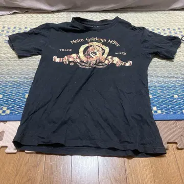 ZARA MGM 로고 블랙 티셔츠 S 사이즈