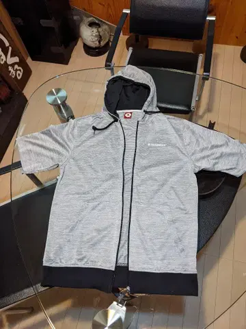 CONVERSE 후드 부착 숏 슬리브 자켓 그레이