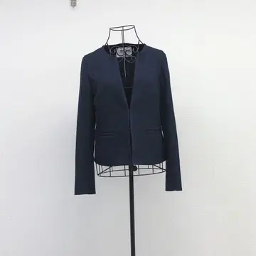 네이비 테일러드 자켓 지퍼 부착