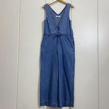 새상품급 어반 리서치 사니 라벨 크로스 자수 데님 살로펫