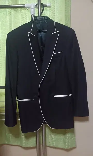 TOMORROWLAND 테일러드 재킷