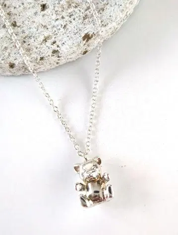가르니 곰 목걸이 실버