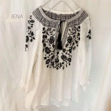이에나 IENA 자수 개더 블라우스