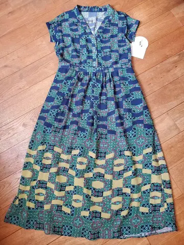 미사용 새상품 isato 반팔 원피스