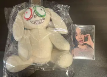 채영 백참 트레이딩 카드 포함