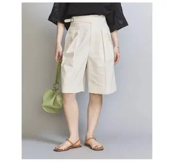 [가격 인하] 뷰티 앤 유스 구르카 숏팬츠