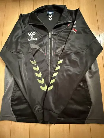 hummel URBAN TRANSVERSAL 상하의 세트