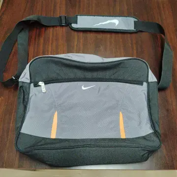 Nike 메신저 백 그레이 블랙