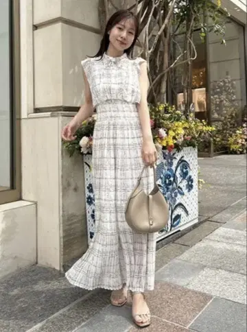 snidel sustainable 프릴 원피스 IVR 사이즈 1