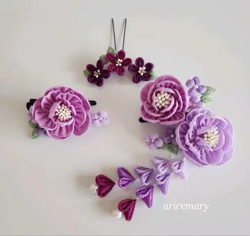 모란과 작은 꽃의 츠마미 자이크 머리 장식