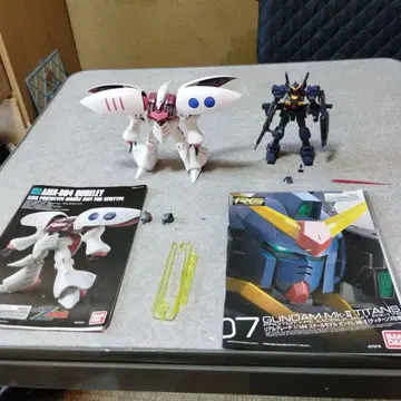 RG 건담 마크2. HG 큐베레이 화이트 프라모델