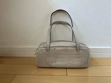 그레이 크로커다일풍 핸드백